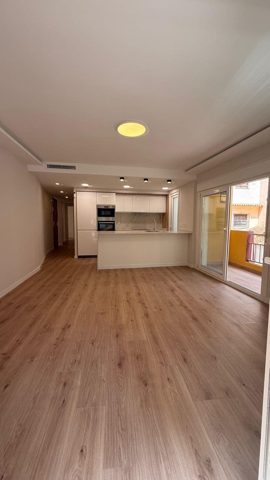 Middle Floor Apartment in Fuengirola — photo 4 of 10