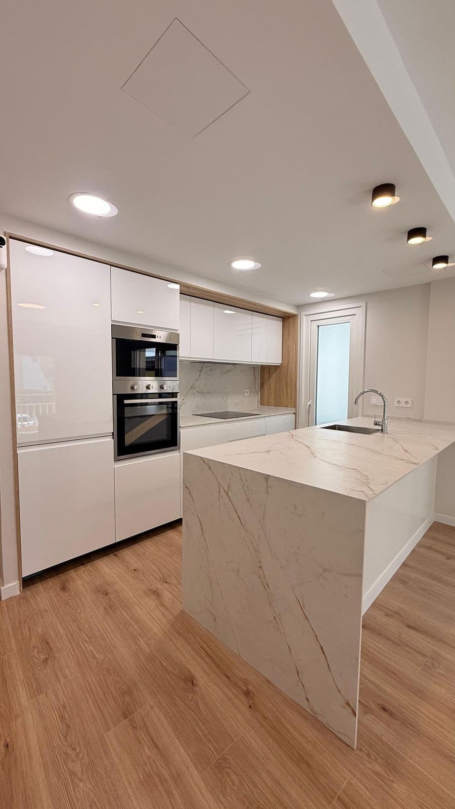 Middle Floor Apartment in Fuengirola — photo 6 of 10