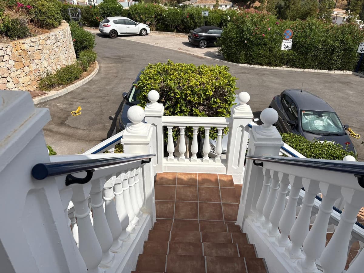 Top Floor Apartment in El Chaparral — photo 8 of 10