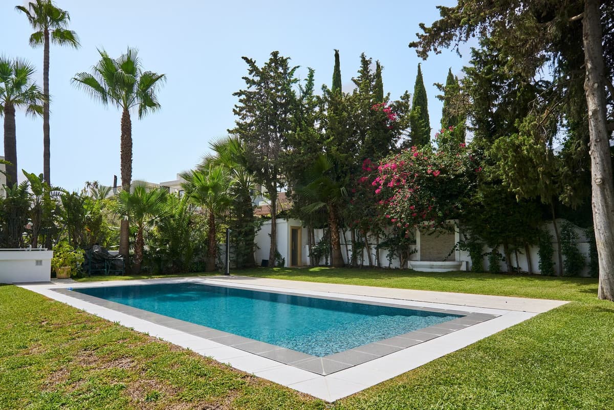 Detached Villa in Sierra Blanca — photo 6 of 10