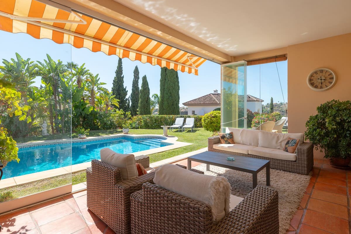 Detached Villa in Elviria — photo 6 of 10