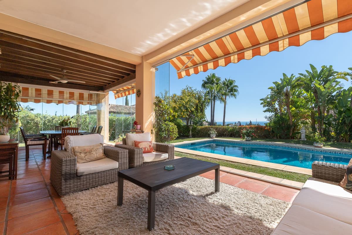 Detached Villa in Elviria — photo 7 of 10