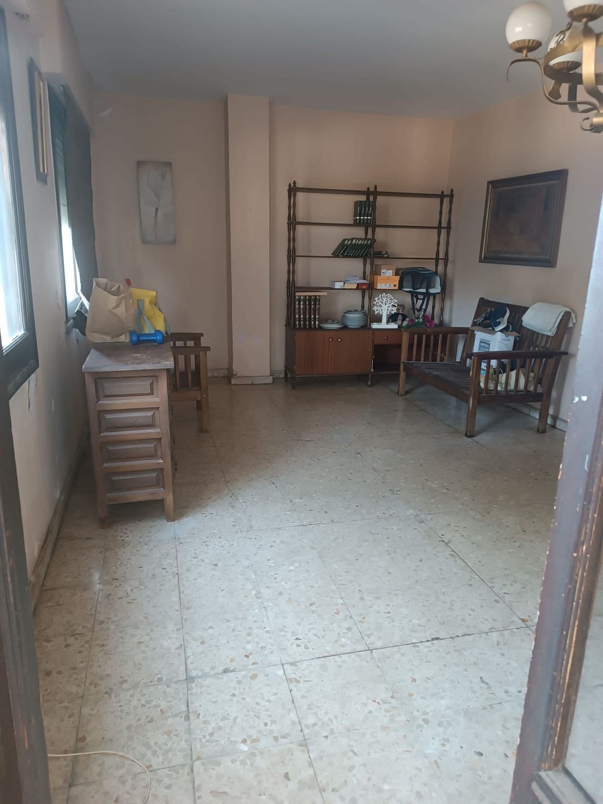 Middle Floor Apartment in Estepona — photo 7 of 10