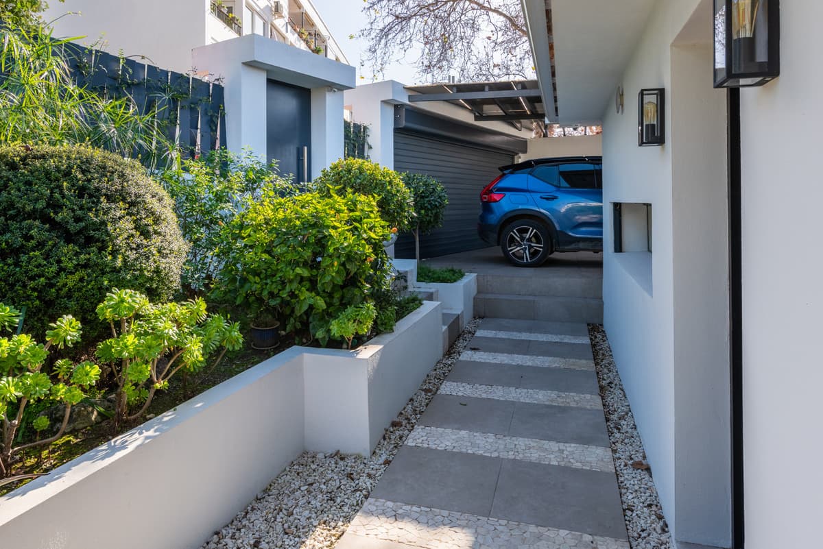 Detached Villa in Nueva Andalucía — photo 7 of 10