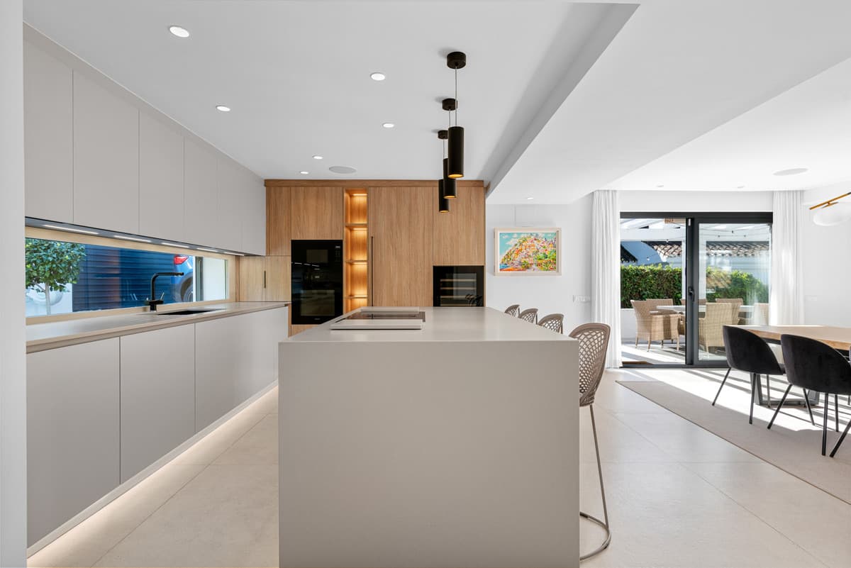 Detached Villa in Nueva Andalucía — photo 8 of 10