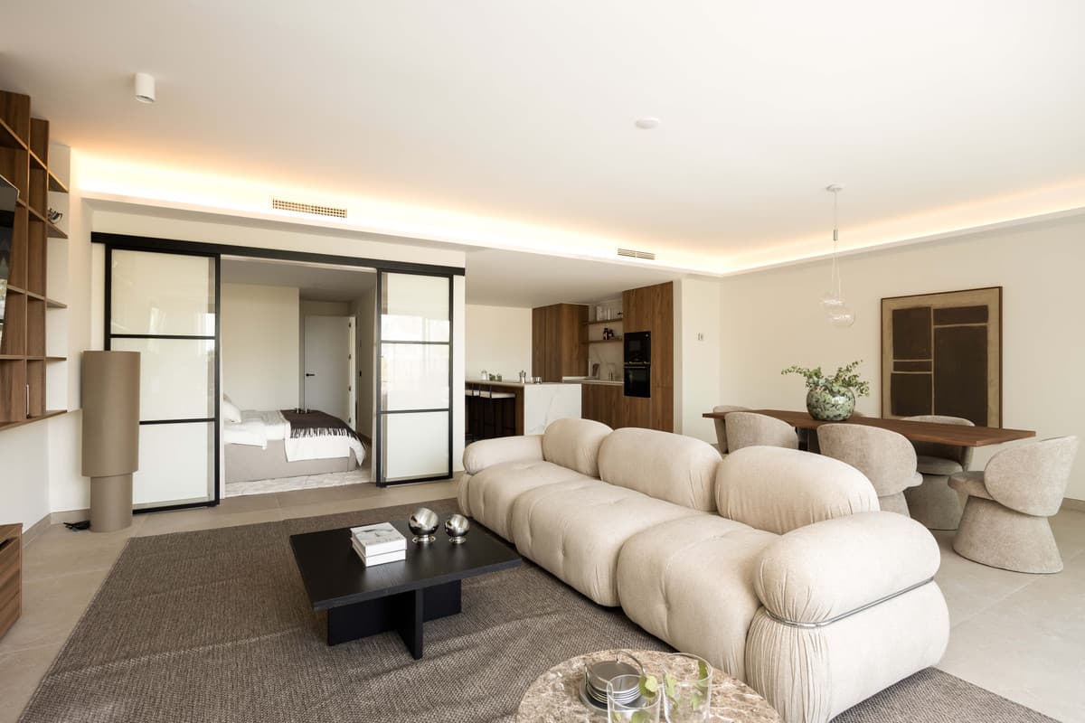 Middle Floor Apartment in Nueva Andalucía — photo 8 of 10
