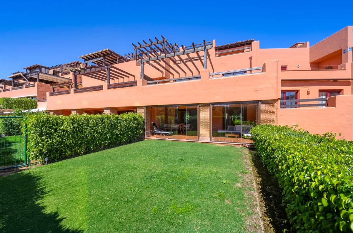 Ground Floor Apartment in Casares Playa — photo 1 of 10