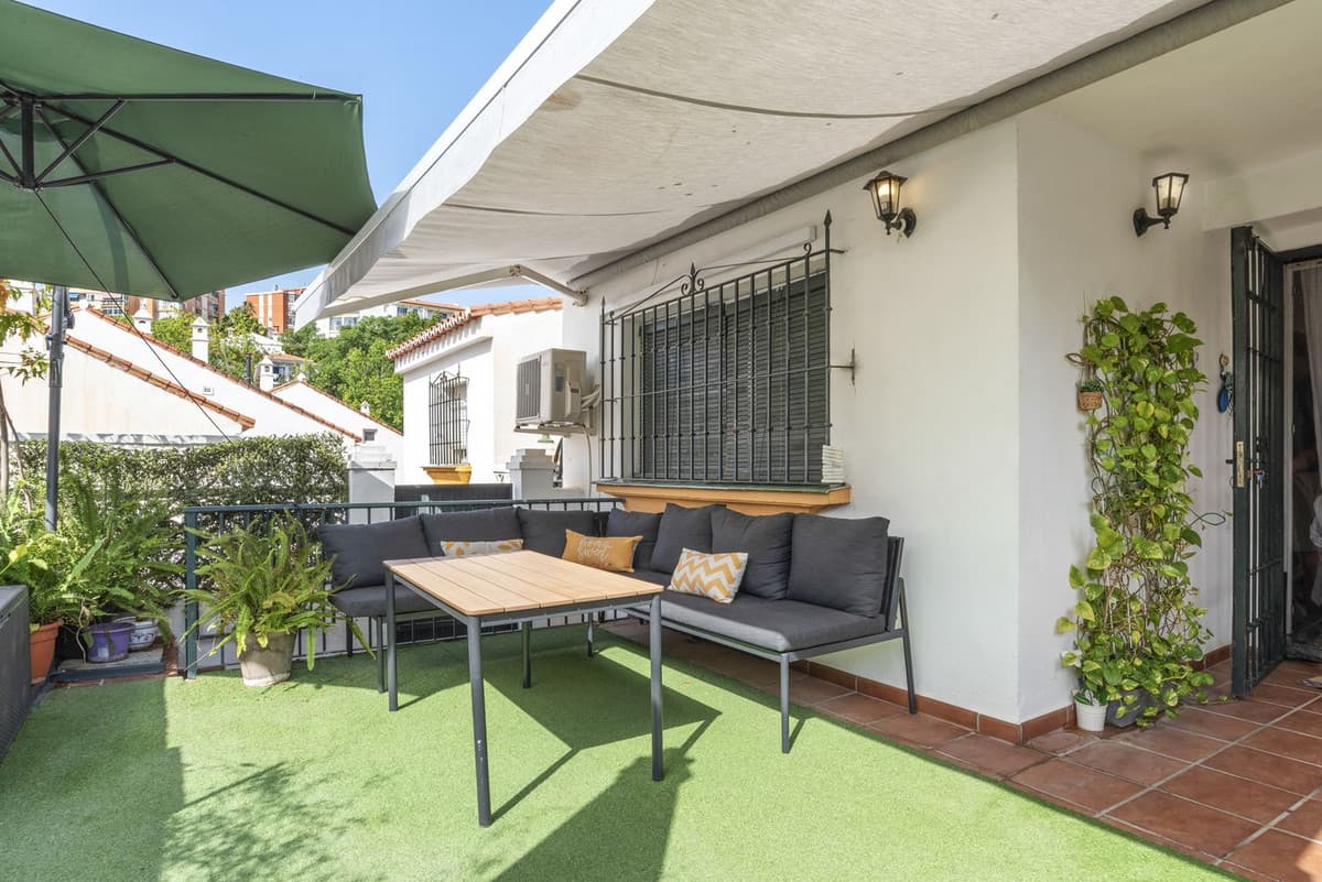 Townhouse in Torremolinos — photo 2 of 10