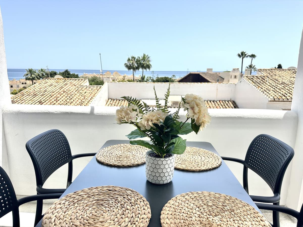 Middle Floor Apartment in La Cala de Mijas — photo 1 of 10