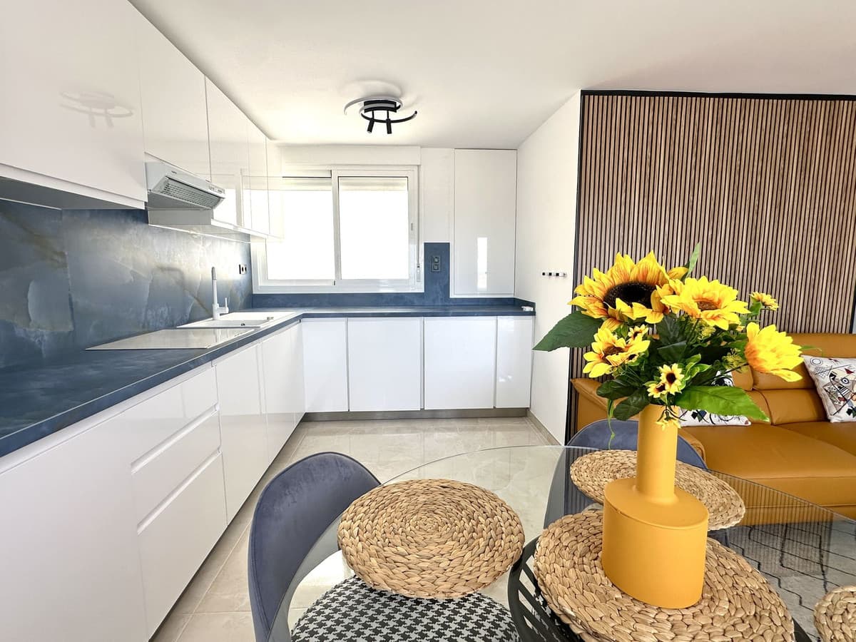 Middle Floor Apartment in La Cala de Mijas — photo 3 of 10