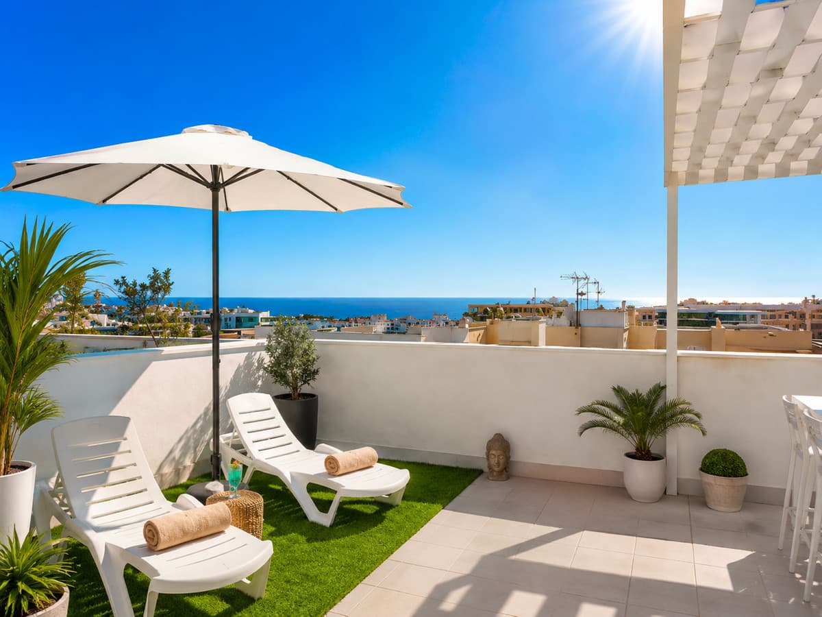 Penthouse in Estepona — photo 1 of 10