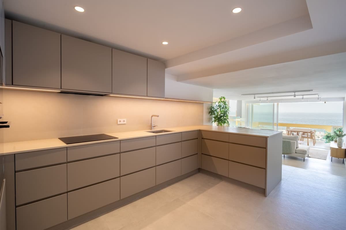 Top Floor Apartment in Marbella — photo 1 of 10