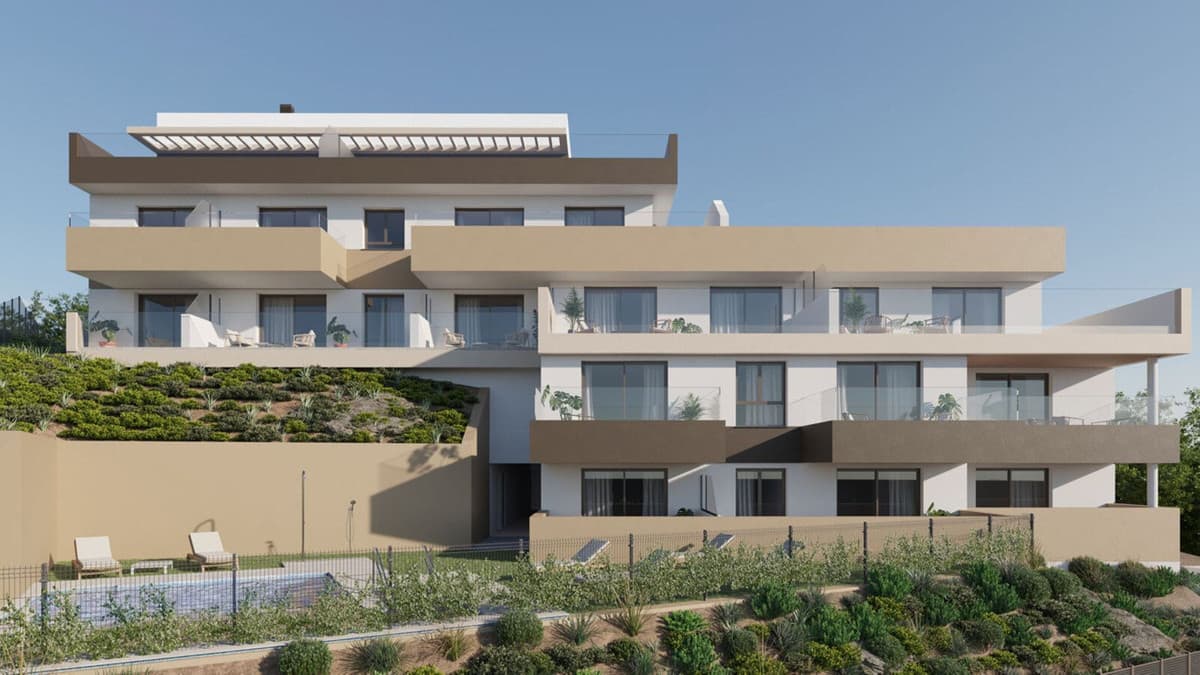 Top Floor Apartment in Estepona — photo 5 of 9