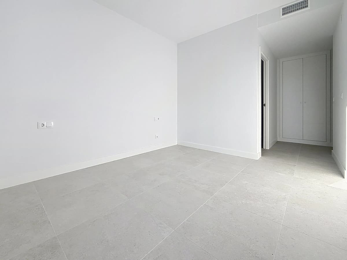 Top Floor Apartment in Estepona — photo 2 of 10
