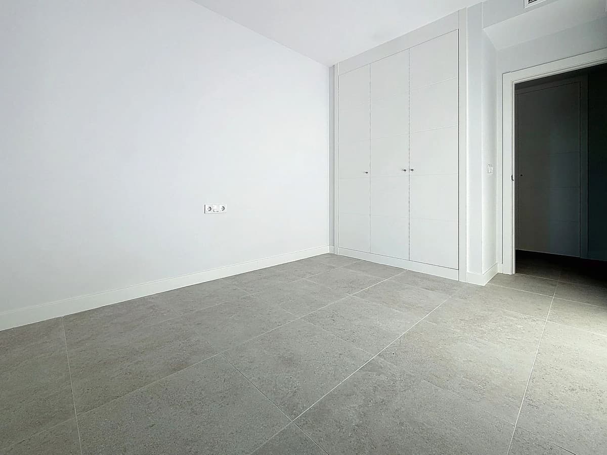 Top Floor Apartment in Estepona — photo 4 of 10