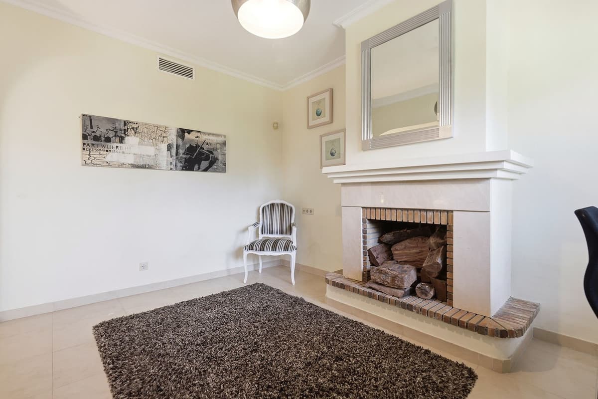 Ground Floor Apartment in Estepona — photo 8 of 10