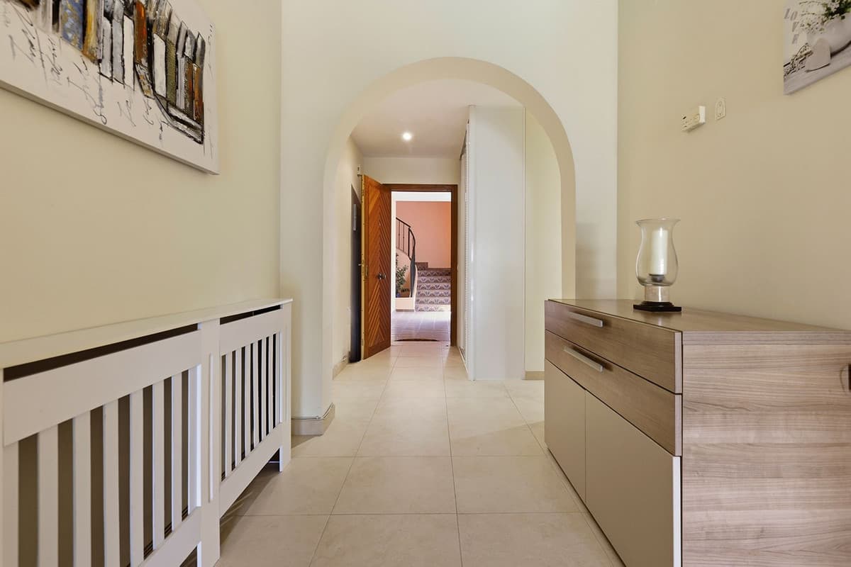 Ground Floor Apartment in Estepona — photo 10 of 10