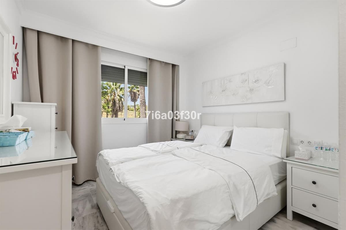 Middle Floor Apartment in Puerto Banús — photo 5 of 10
