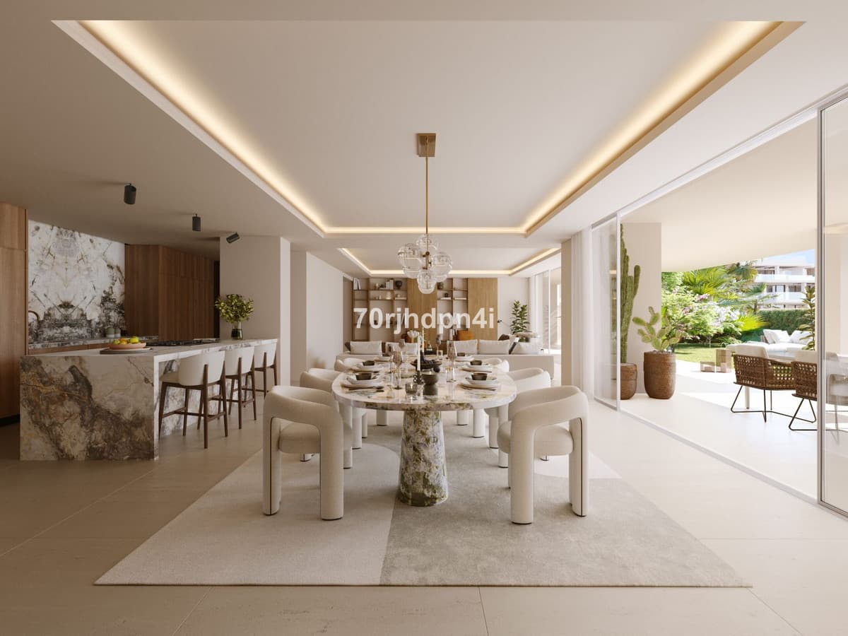 Middle Floor Apartment in Marbella — photo 6 of 10