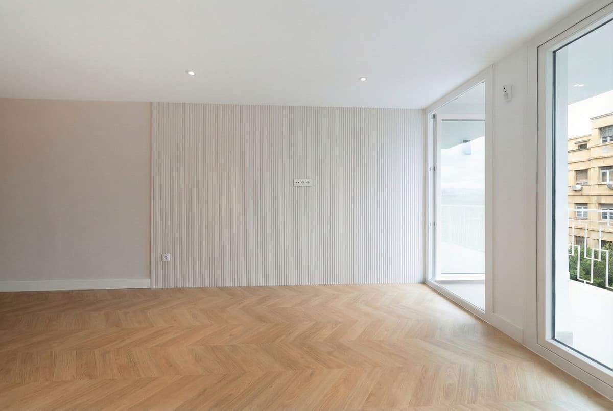 Middle Floor Apartment in Malagueta — photo 8 of 10