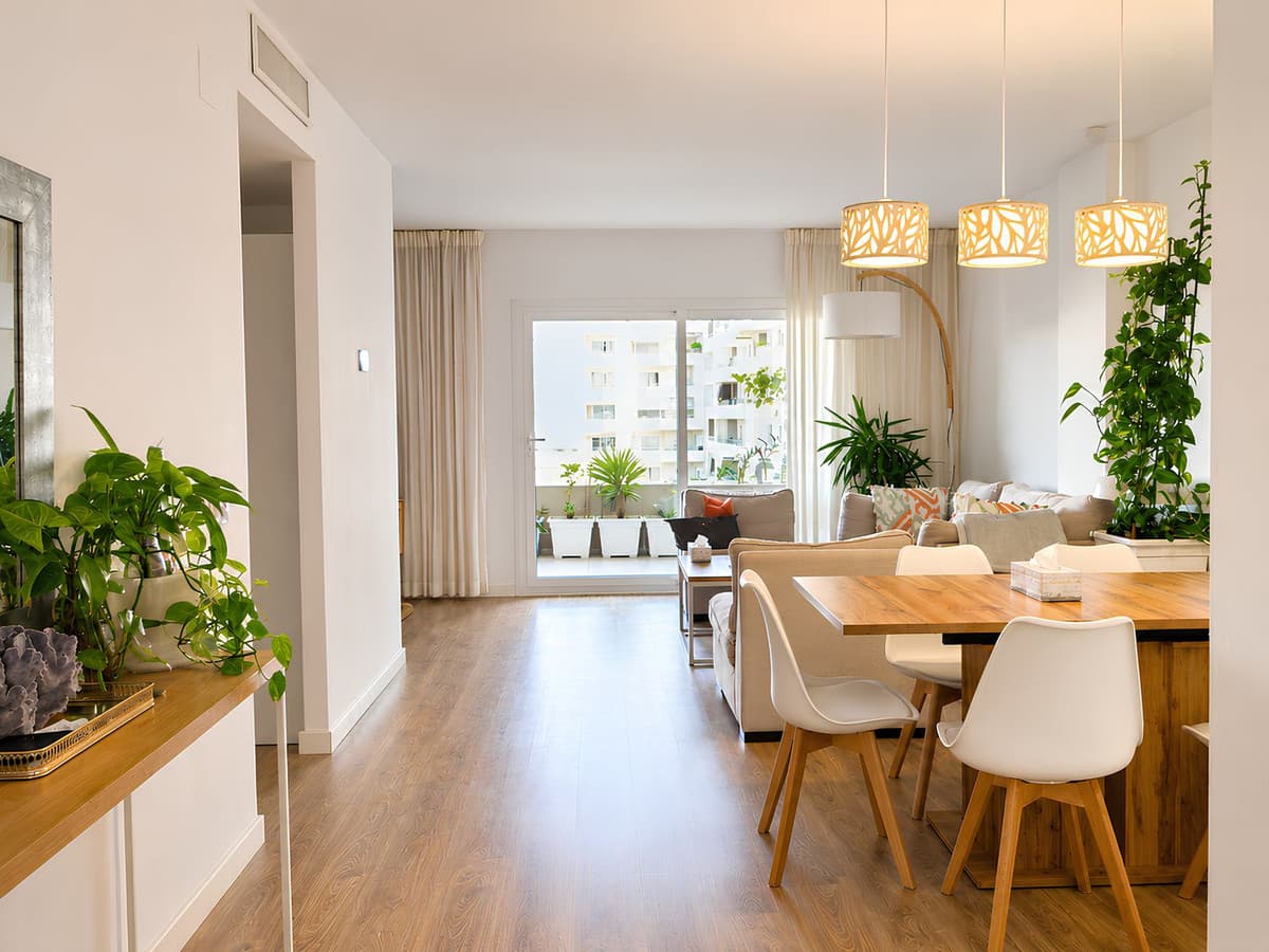 Middle Floor Apartment in La Campana — photo 3 of 10