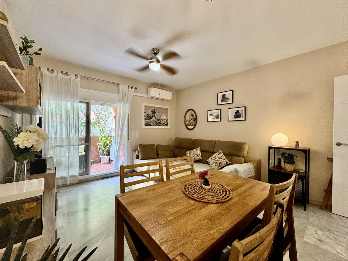 Middle Floor Apartment in Los Boliches — photo 6 of 10