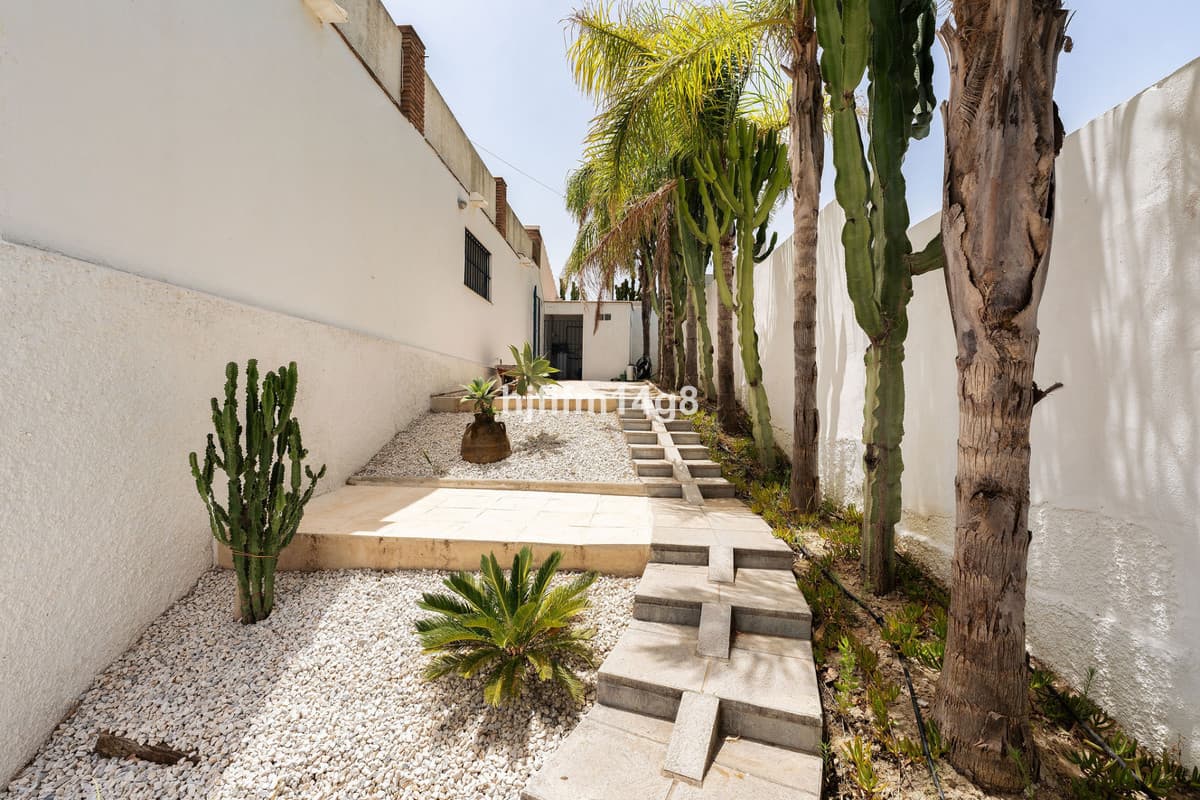 Detached Villa in Estepona — photo 10 of 10