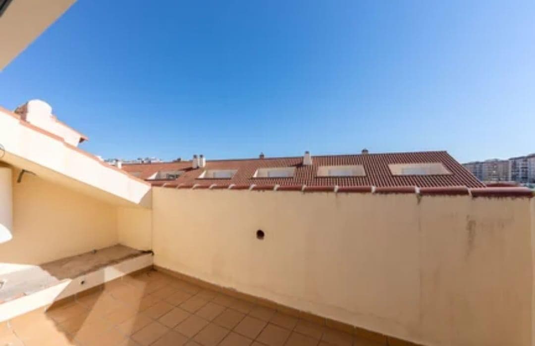 Townhouse in Recinto Ferial — photo 3 of 10