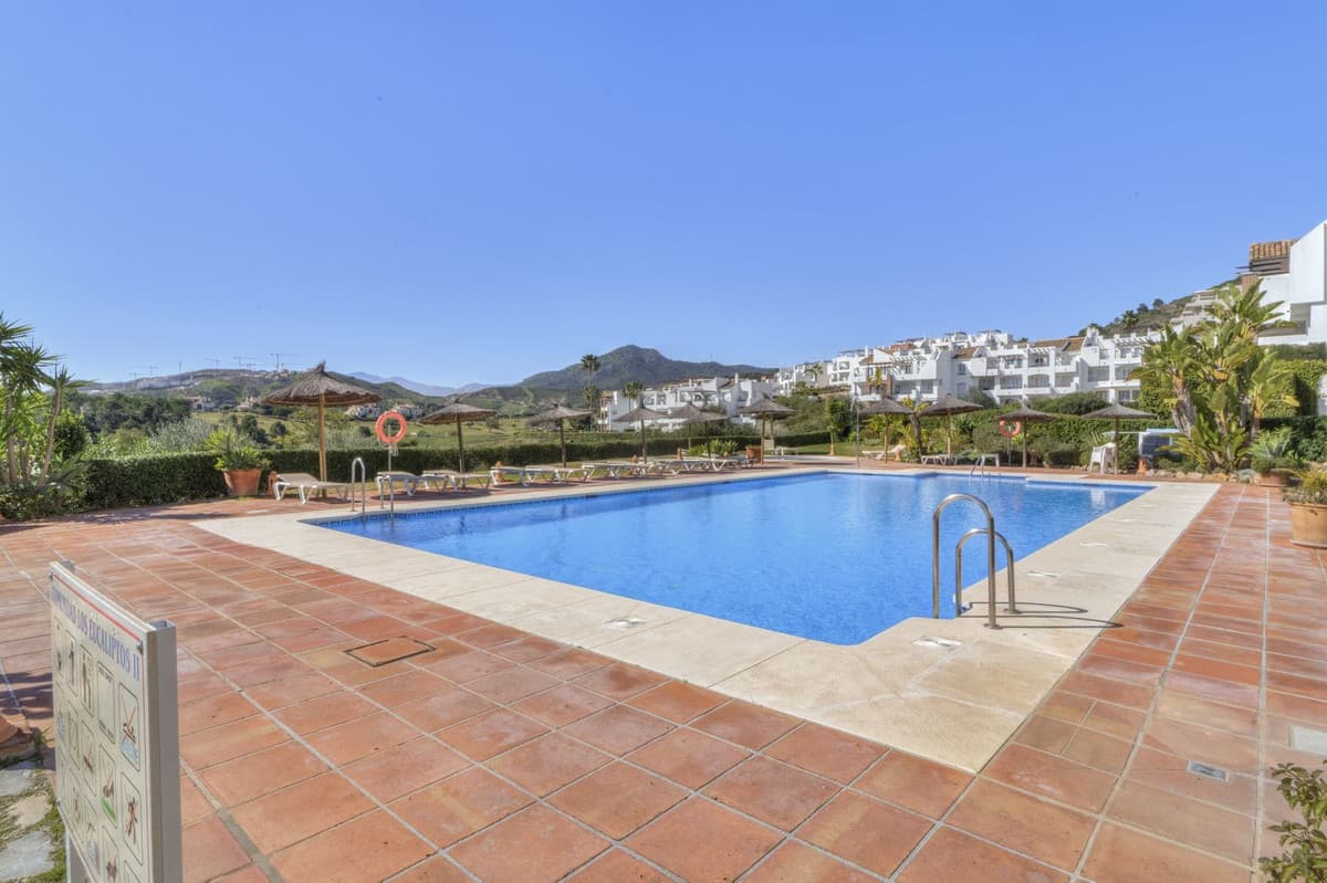 Middle Floor Apartment in Los Arqueros — photo 2 of 10
