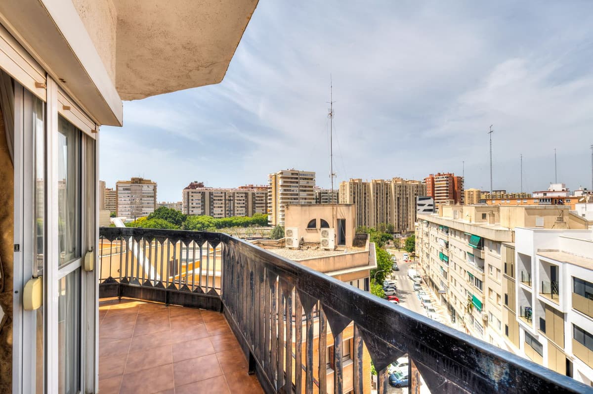 Top Floor Apartment in Málaga Centro — photo 10 of 10