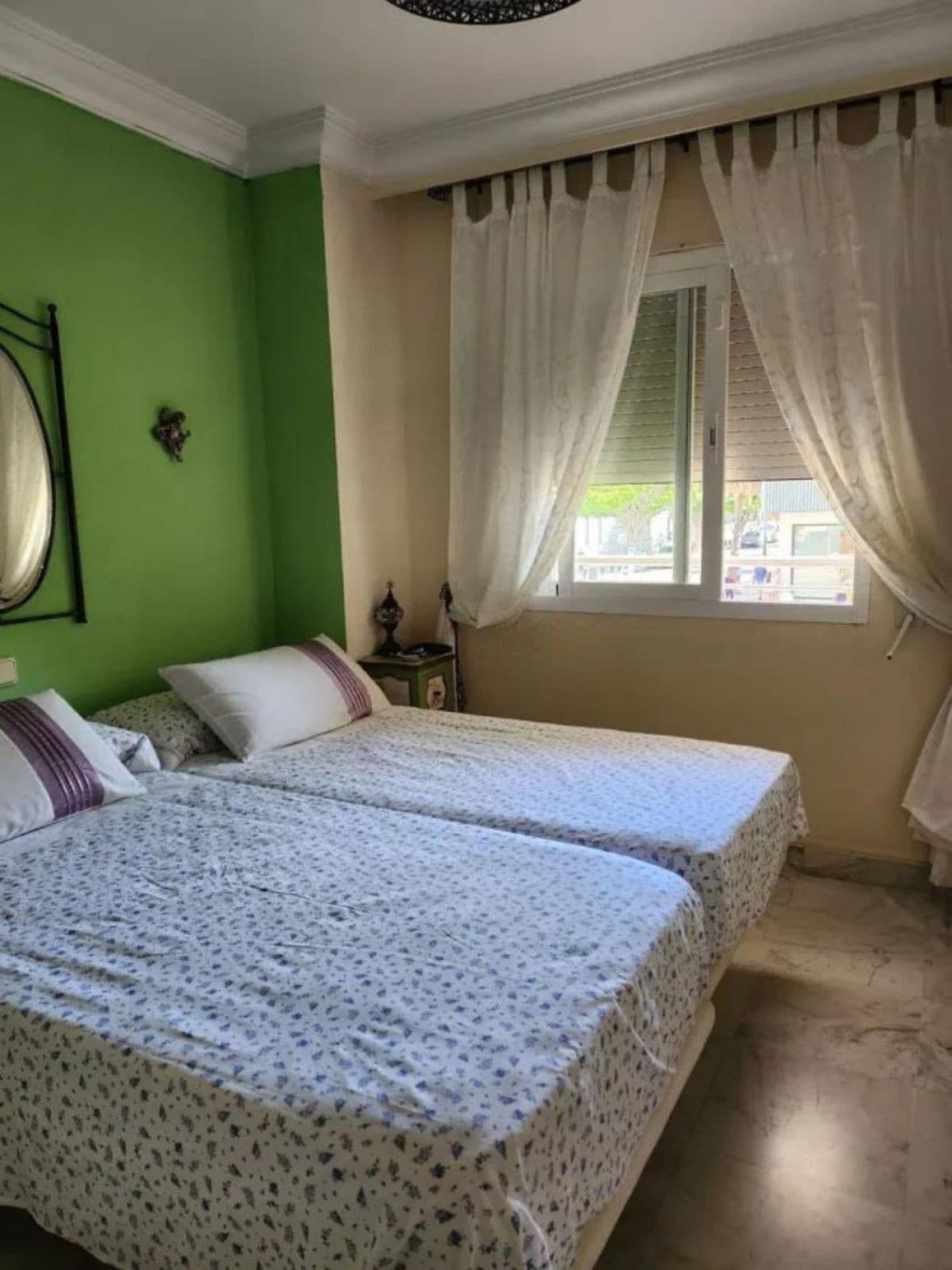 Middle Floor Apartment in Puerto Banús — photo 7 of 10