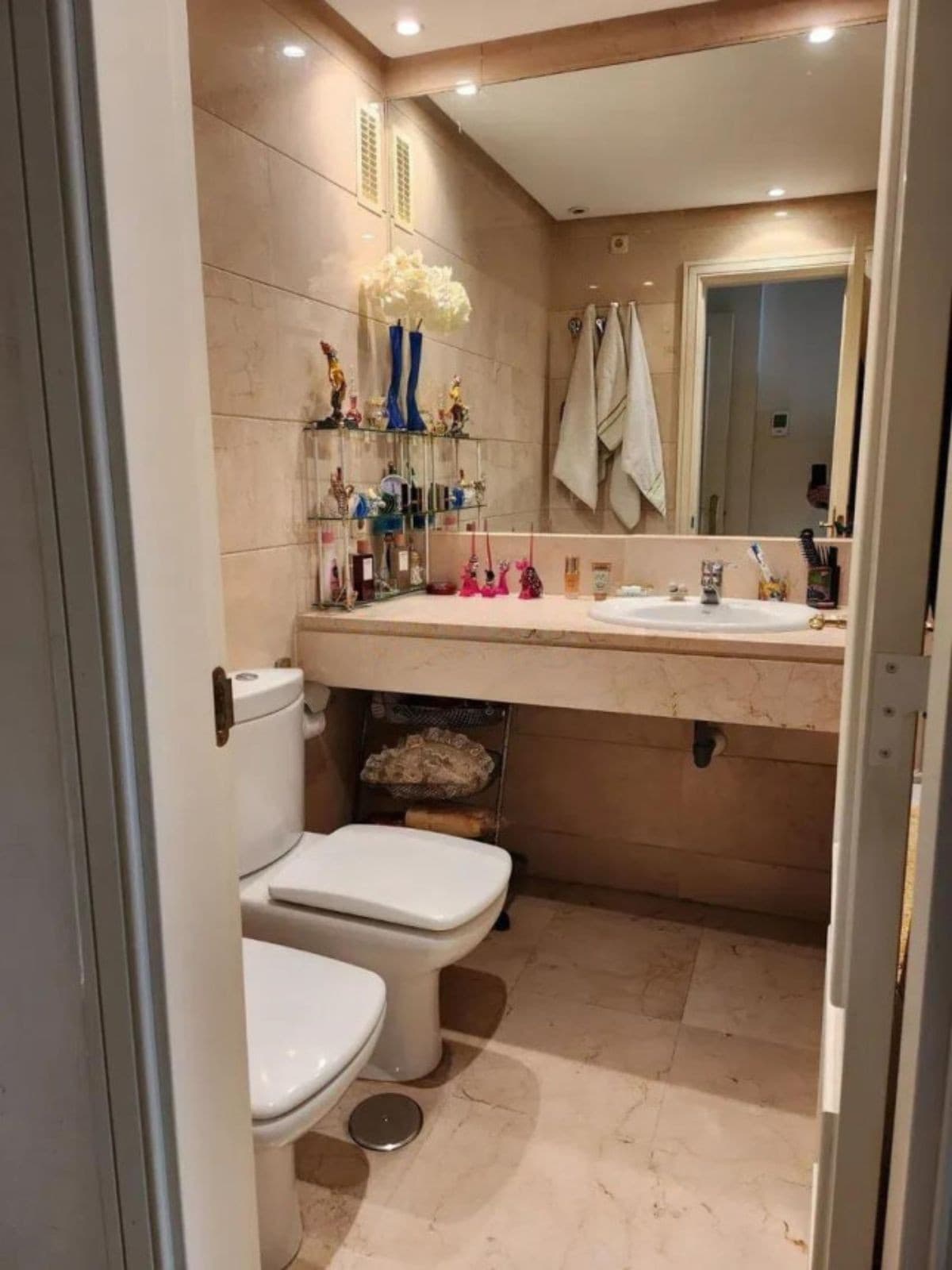 Middle Floor Apartment in Puerto Banús — photo 8 of 10