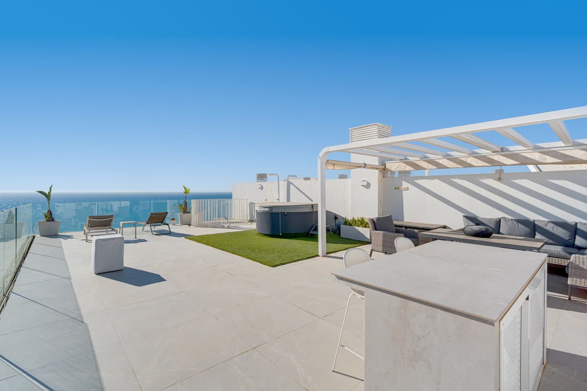 Penthouse Duplex in Fuengirola — photo 3 of 10