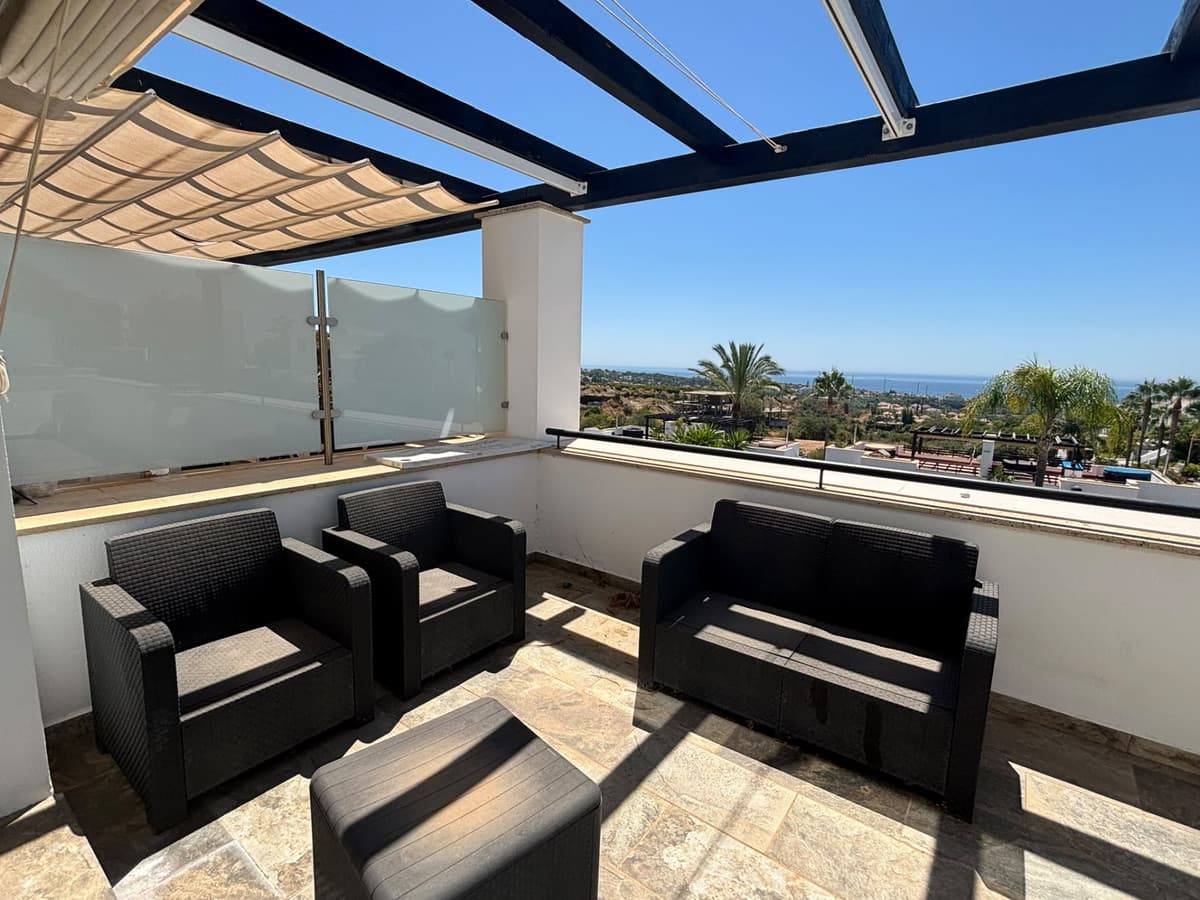 Townhouse in Santa Clara — photo 2 of 10