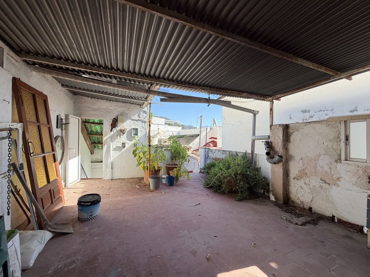 Townhouse in Marbella — photo 3 of 10