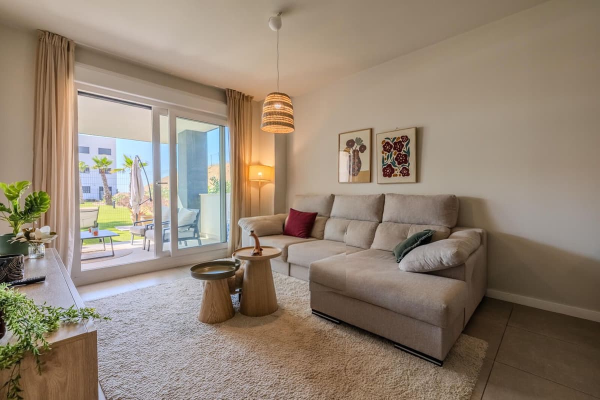 Ground Floor Apartment in Estepona — photo 7 of 10