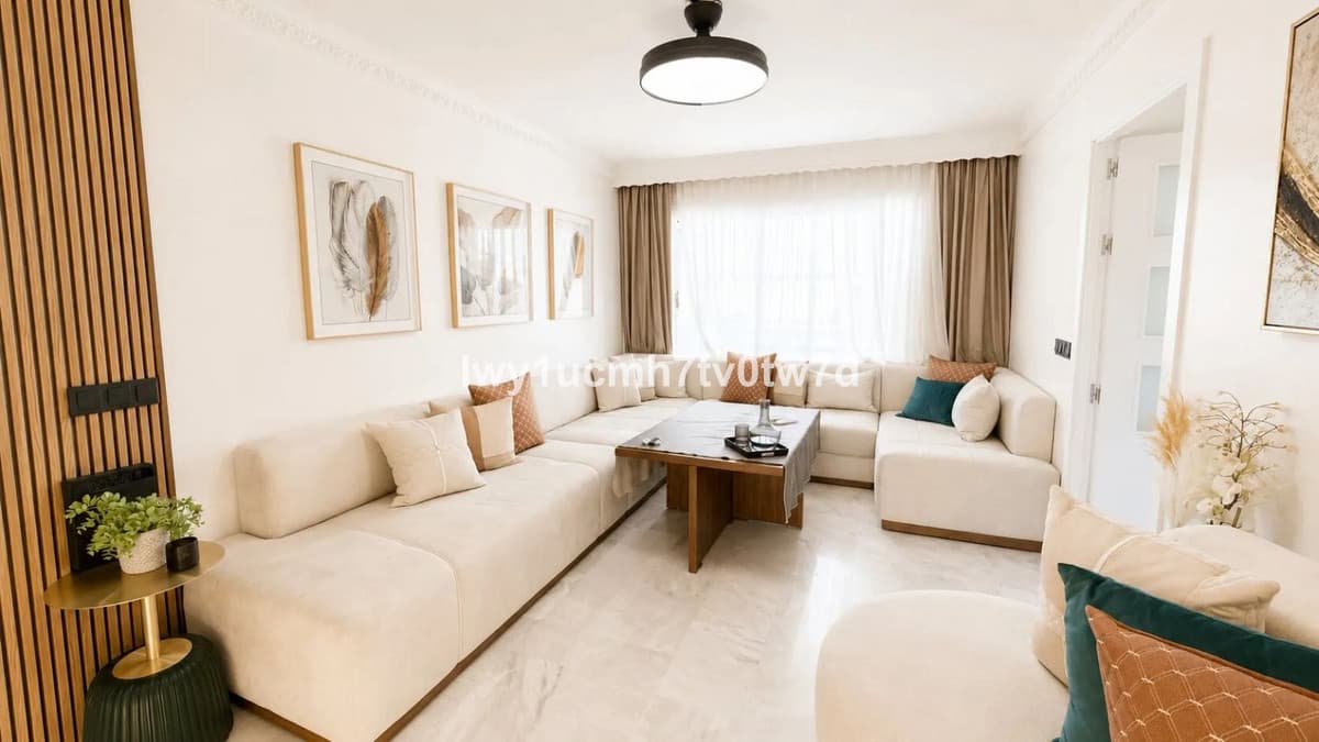 Middle Floor Apartment in Mijas — photo 3 of 10
