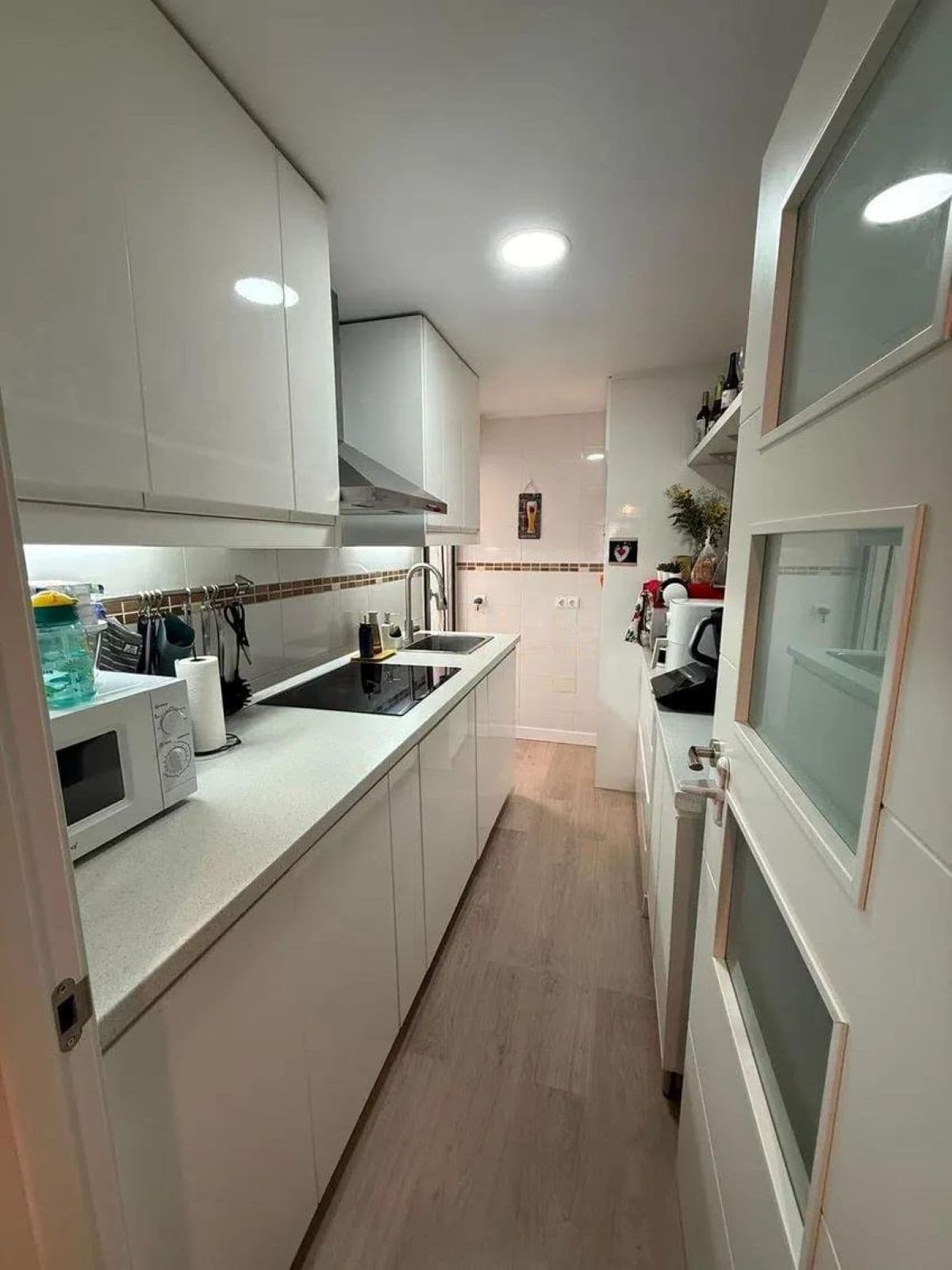 Ground Floor Apartment in Málaga — photo 3 of 10