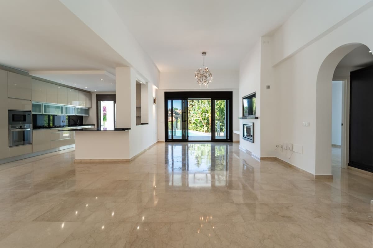 Detached Villa in El Rosario — photo 6 of 10
