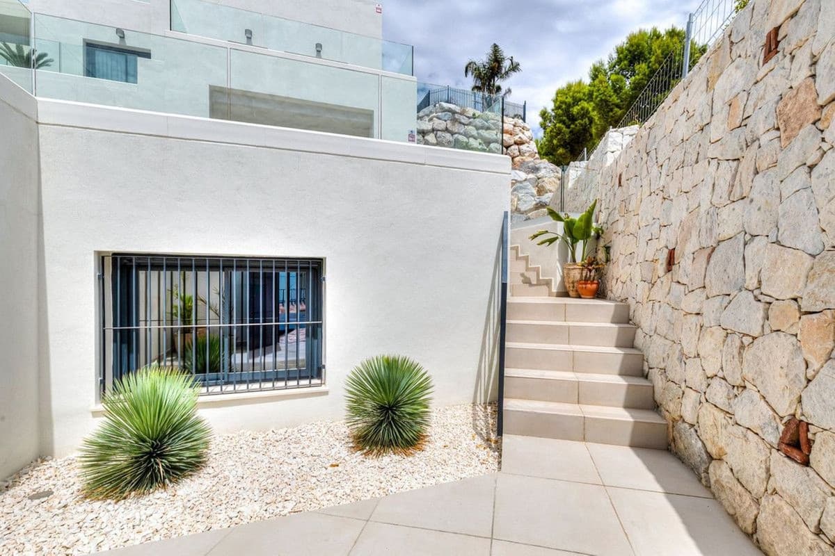 Townhouse in Benalmadena — photo 2 of 10