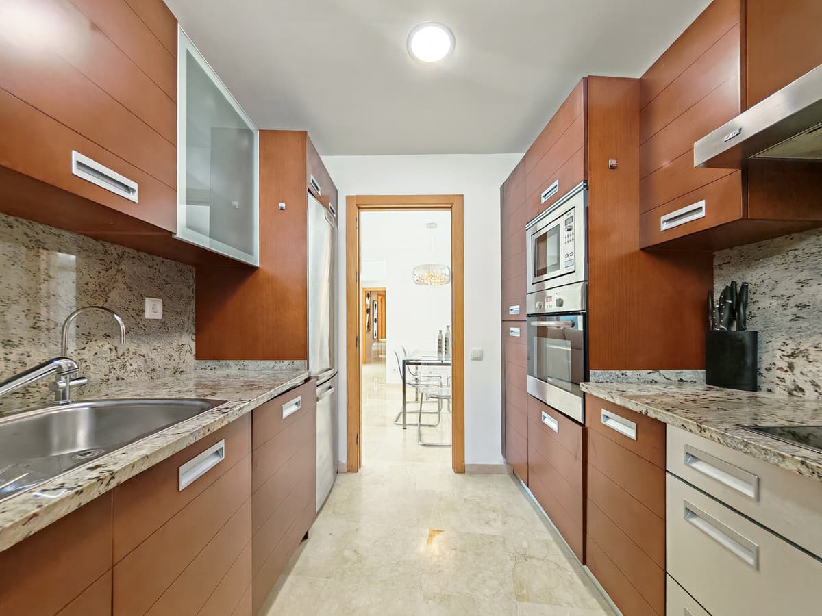 Middle Floor Apartment in Altos de los Monteros — photo 6 of 10
