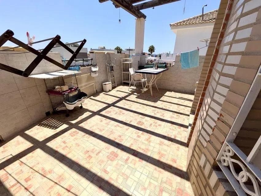 Detached Villa in El Tomillar — photo 5 of 10