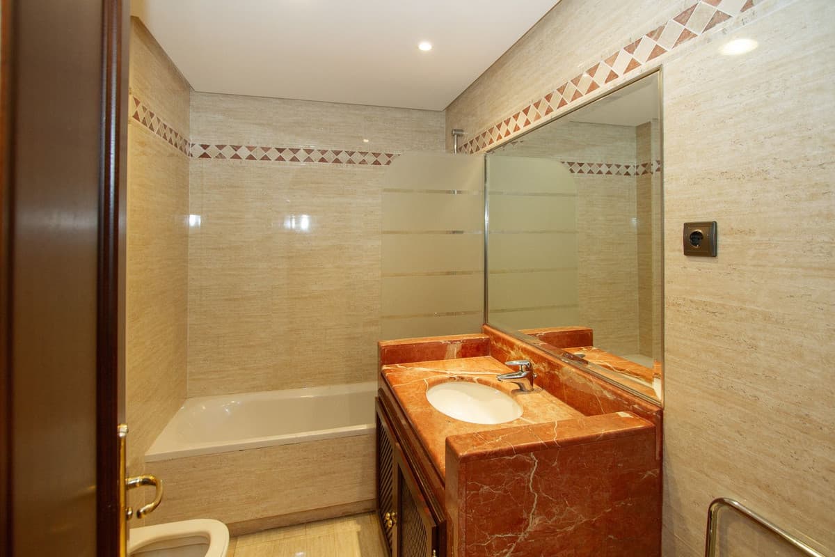 Ground Floor Apartment in La Mairena — photo 9 of 10
