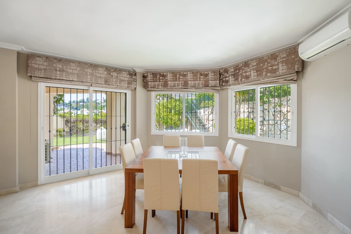 Townhouse in Benahavís — photo 5 of 10