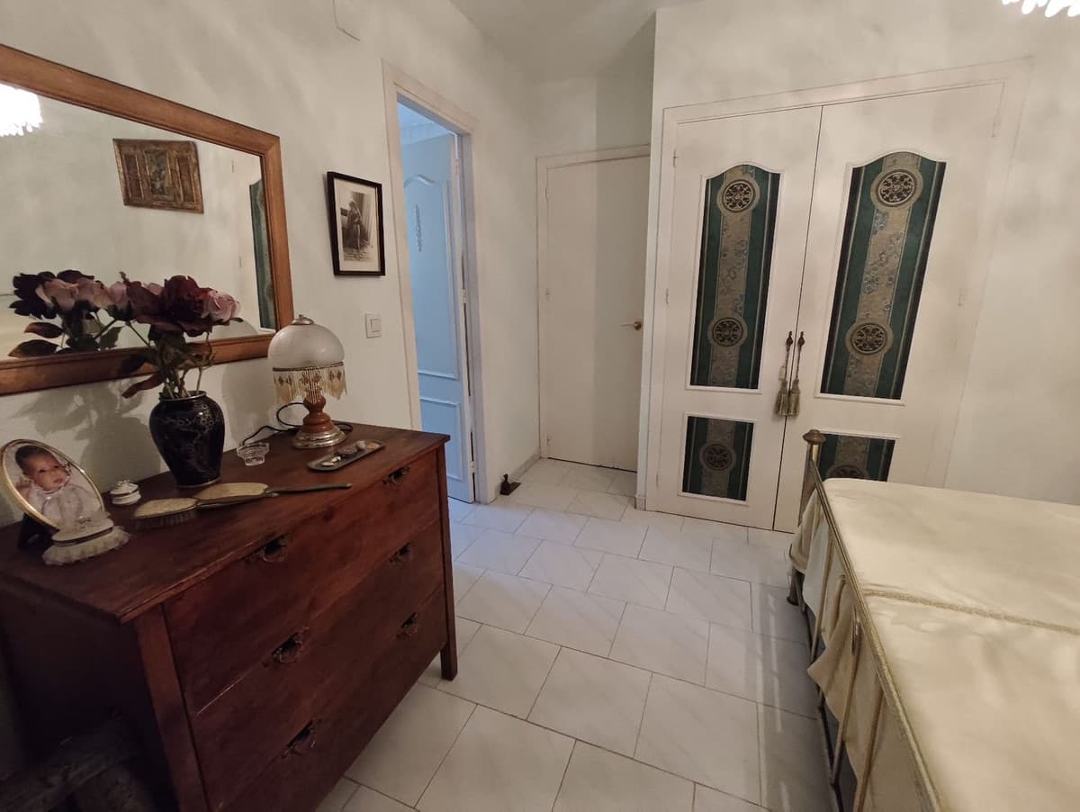 Detached Villa in El Chaparral — photo 2 of 10