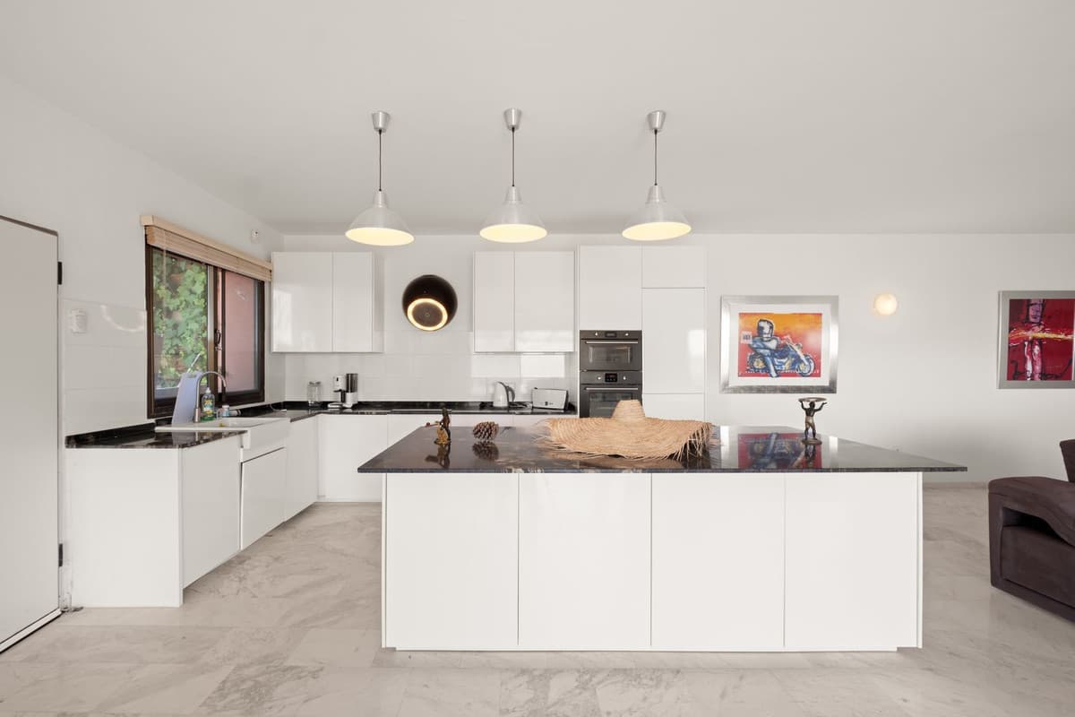 Ground Floor Apartment in La Mairena — photo 4 of 10