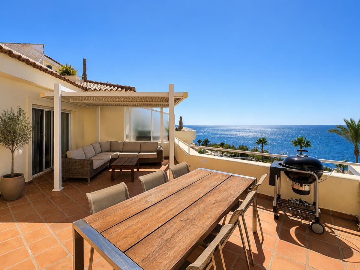 Penthouse in Estepona — photo 2 of 10