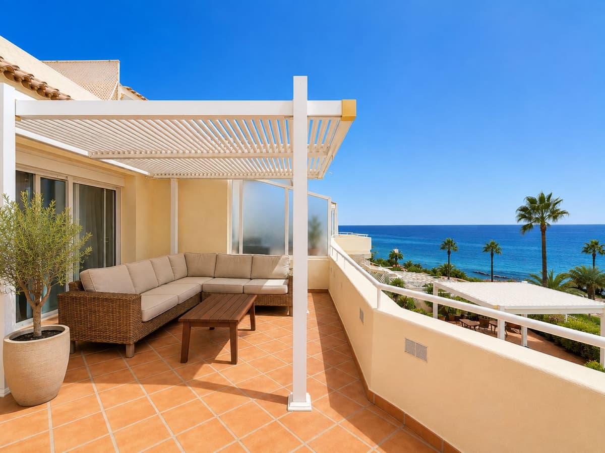 Penthouse in Estepona — photo 9 of 10
