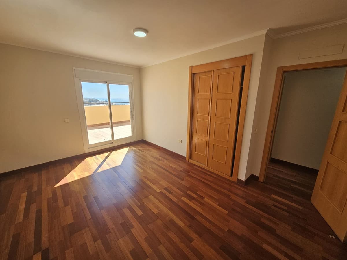 Townhouse in La Cala — photo 4 of 10