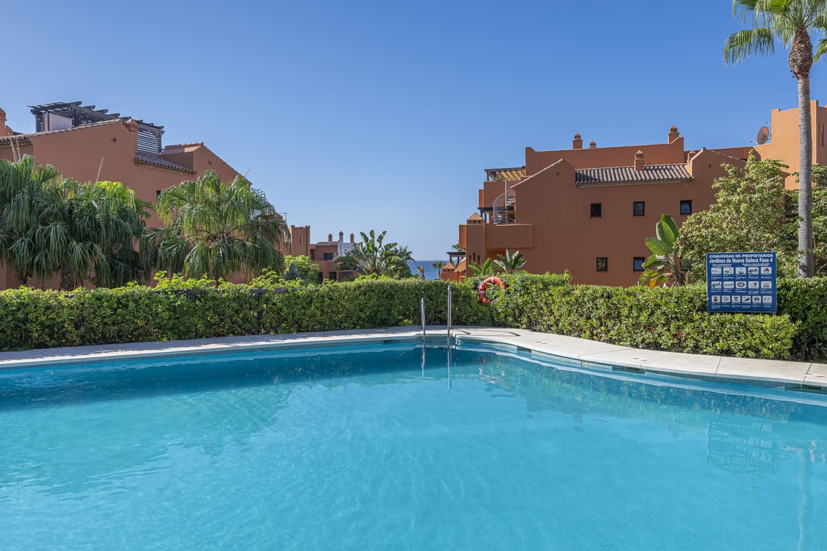Ground Floor Apartment in Estepona — photo 4 of 10